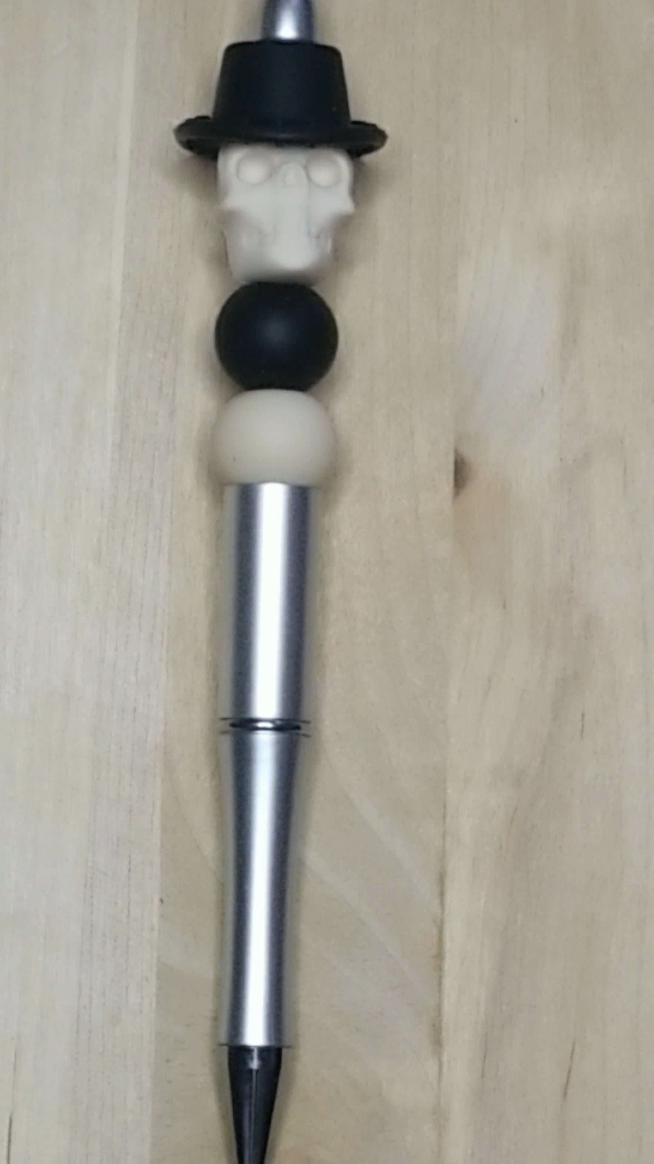 Skull And Hat Silicone Beaded Pen