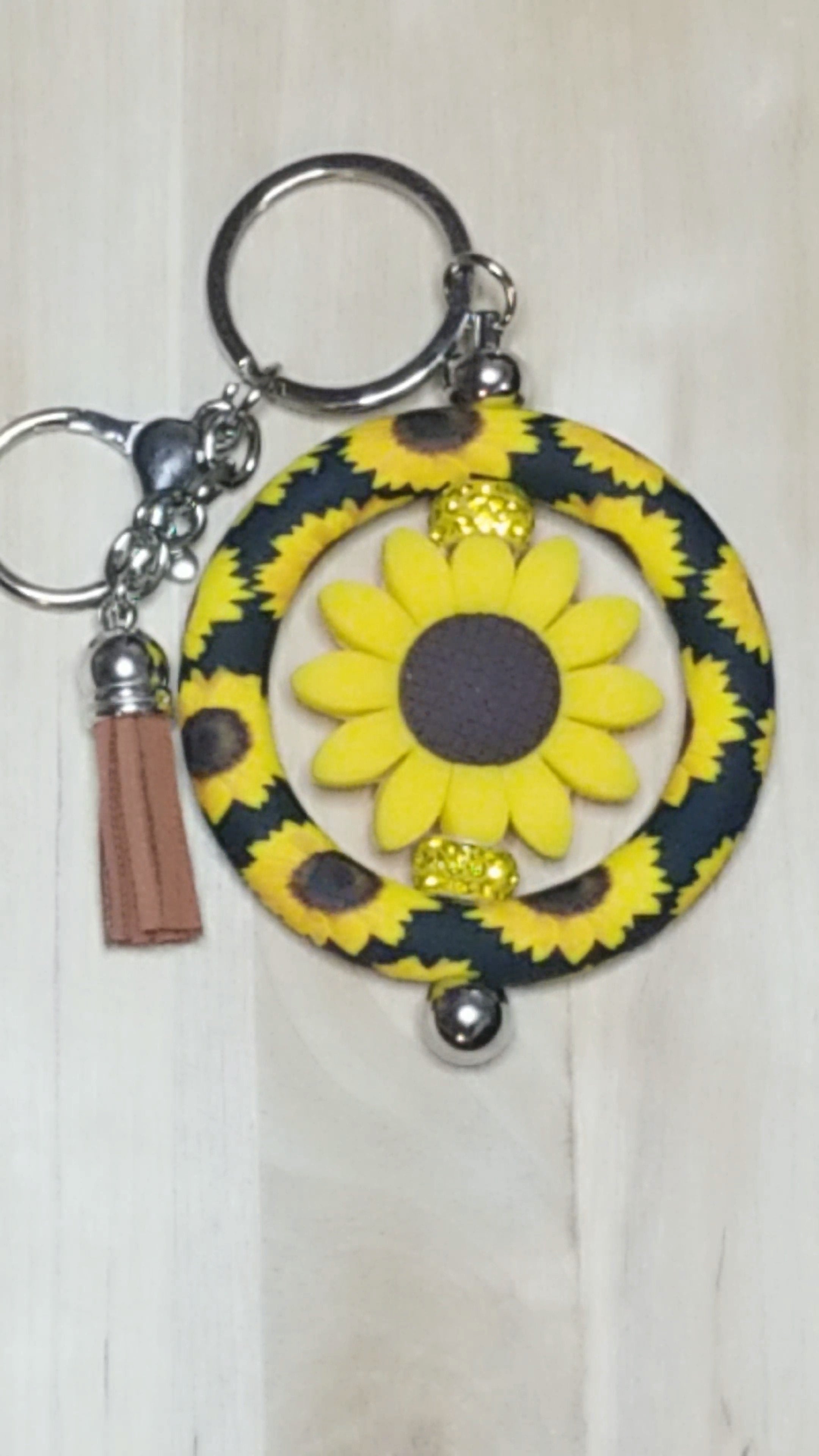 Sunflower Ring Shaped Silicone Beaded Keychain